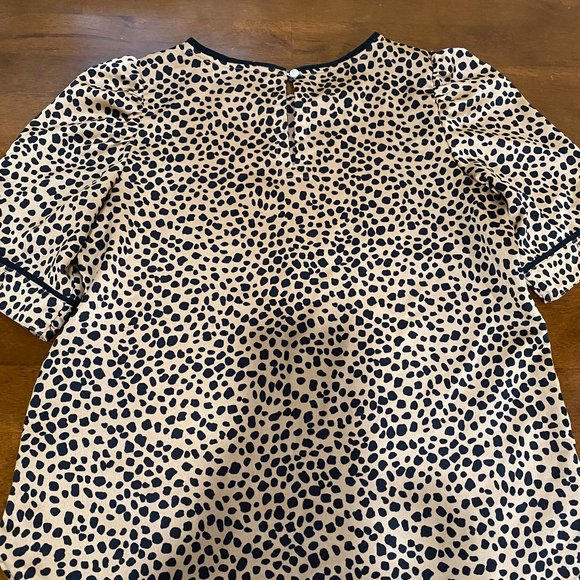 Leopard Print Short Sleeve Silk Top - Picture 5 of 5